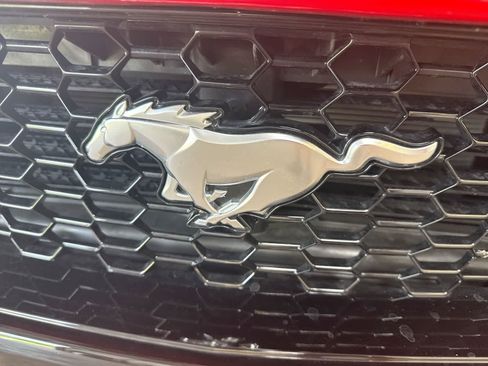 Used 2025 Ford Mustang GT Premium RWD image 18