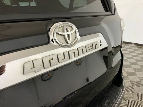 Used 2016 Toyota 4Runner Limited AWD/4WD image 14