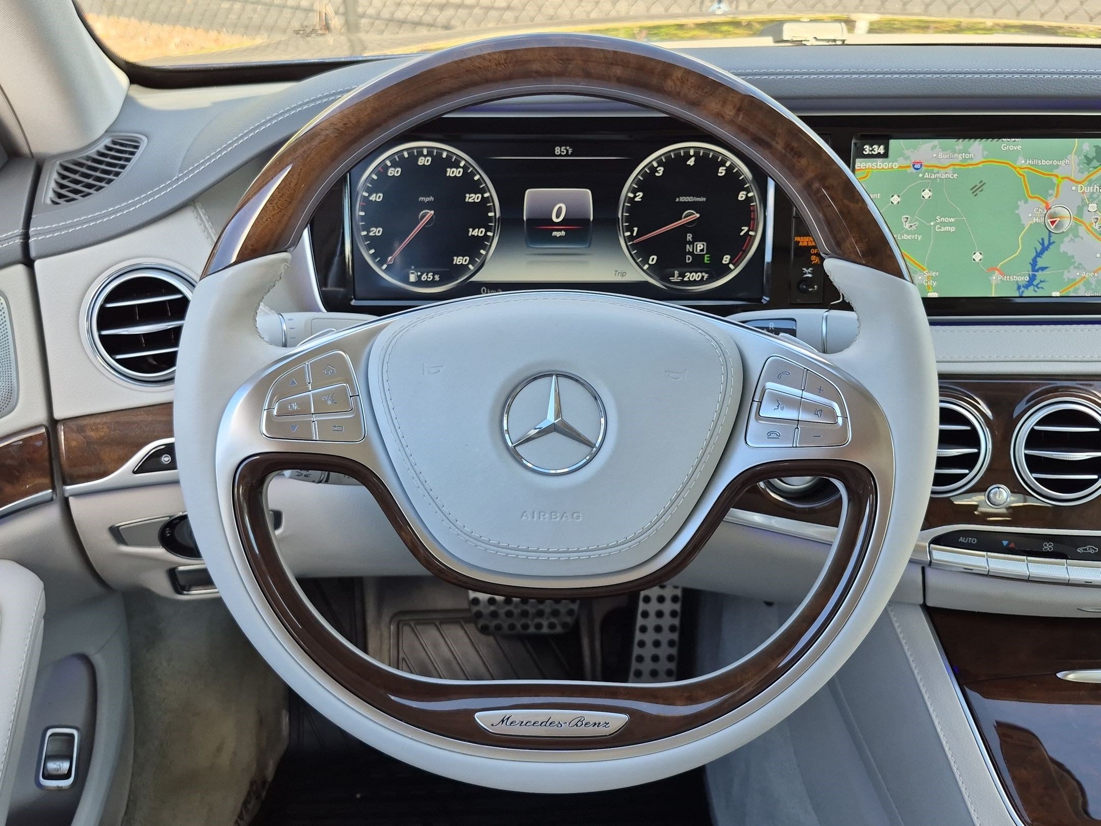 Used 2017 Mercedes-Benz S 550 4MATIC Sedan image 18