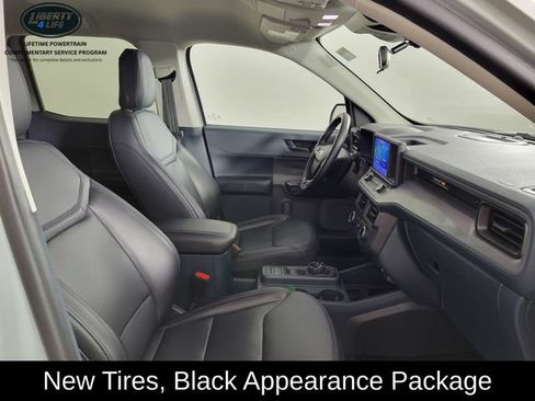 Used 2024 Ford Maverick Lariat w/ Black Appearance Package FWD image 18