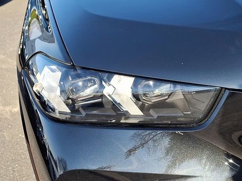 Used 2024 BMW X5 xDrive40i w/ M Sport Package image 9