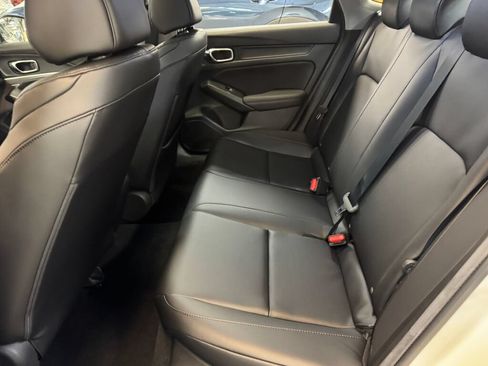 Certified 2025 Acura Integra FWD image 38