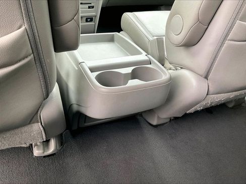 Used 2015 Honda Odyssey EX-L image 29