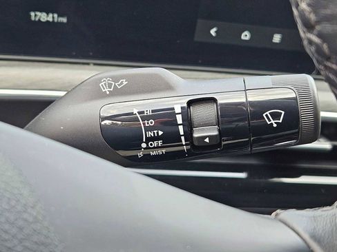 Used 2025 Kia K5 EX image 21