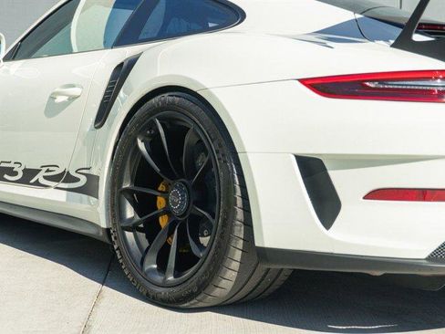 Used 2019 Porsche 911 GT3 RS w/ Weissach Package image 49