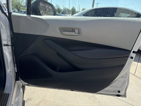 Certified 2024 Toyota Corolla LE FWD image 29