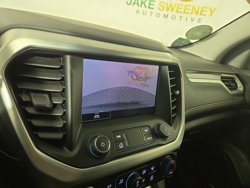 Certified 2023 GMC Acadia SLT image 22