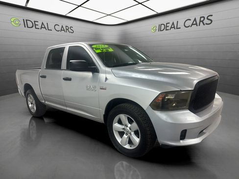 Used 2013 RAM 1500 Express RWD image 3
