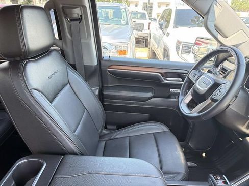 Used 2024 GMC Sierra 1500 Denali AWD/4WD image 14