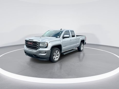 Used 2016 GMC Sierra 1500 SLE w/ SLE Value Package AWD/4WD image 5