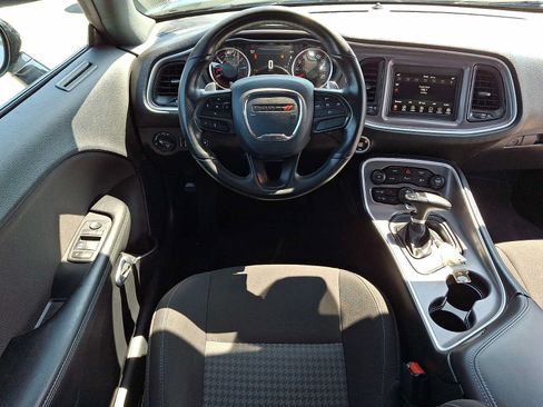 Used 2022 Dodge Challenger GT AWD/4WD image 11