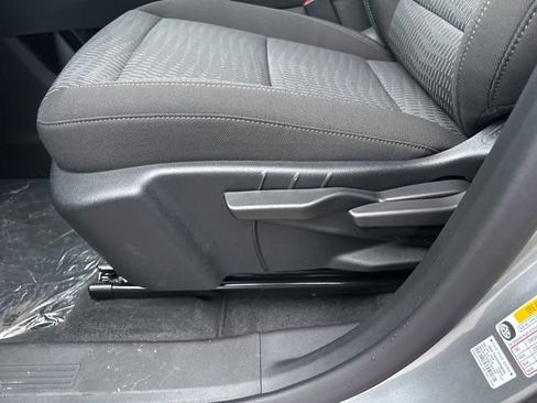 New 2026 Chevrolet Equinox LT w/ Safety and Technology Package AWD/4WD image 28