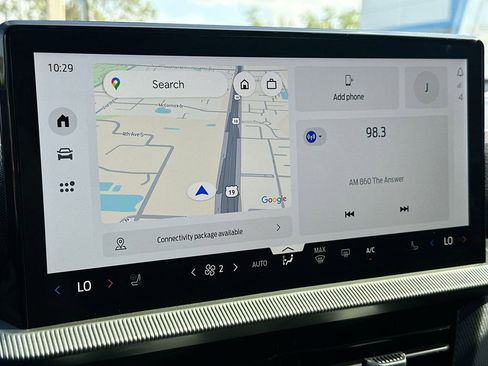 Used 2025 Ford Explorer ST-Line w/ Premium Package image 16