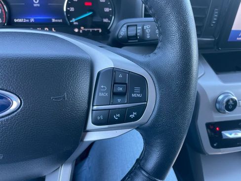 Used 2023 Ford Explorer XLT w/ Equipment Group 202A image 23