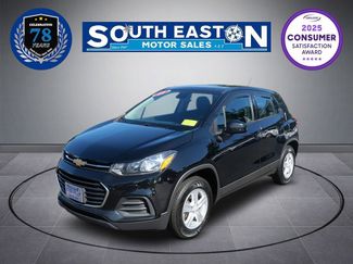 Used 2017 Chevrolet Trax LS image 1