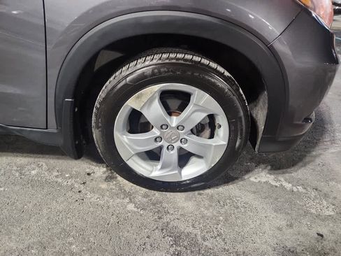 Used 2016 Honda HR-V EX-L image 9