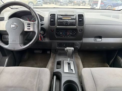Used 2012 Nissan Xterra X RWD image 9