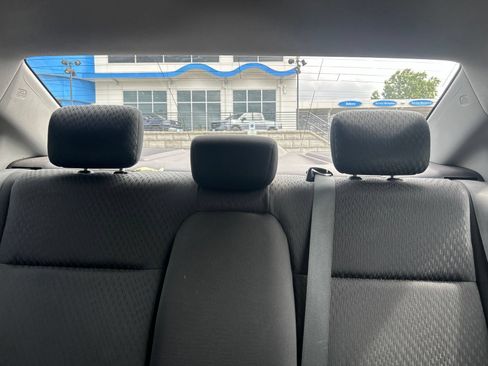 Used 2015 Honda Civic SE image 9
