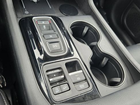 Used 2024 Honda Pilot EX-L image 21