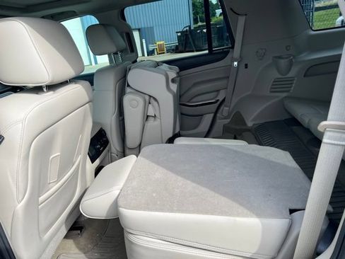 Used 2016 GMC Yukon Denali w/ Open Road Package AWD/4WD image 4