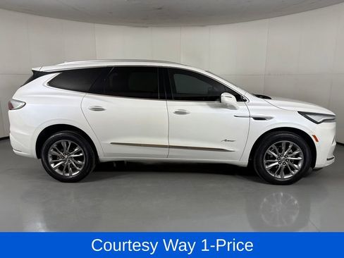 Used 2023 Buick Enclave Avenir w/ Trailering Package, 5000 lbs. FWD image 12