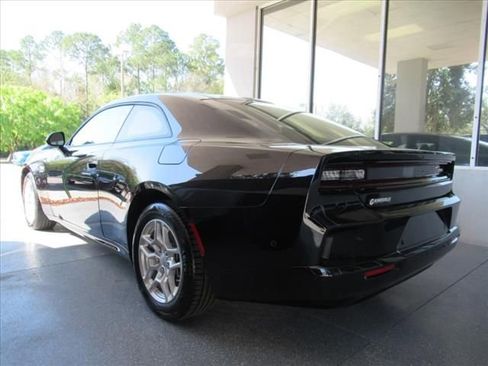 Used 2025 Dodge Charger R/T w/ Quick Order Package 25M R/T image 4