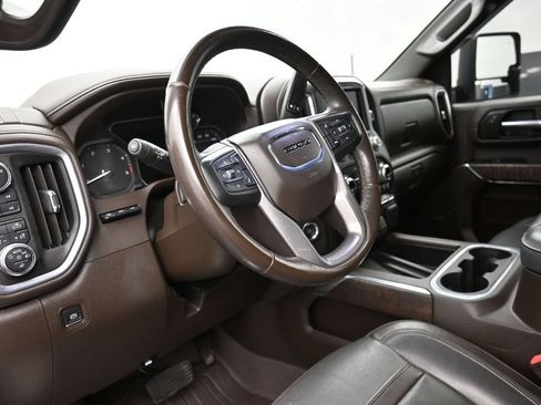Used 2022 GMC Sierra 2500 Denali w/ Technology Package AWD/4WD image 17