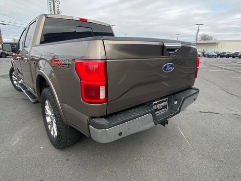 Used 2019 Ford F150 Lariat image 2