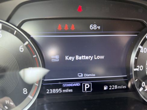 Used 2023 INFINITI QX55 Luxe w/ Cargo Package image 9