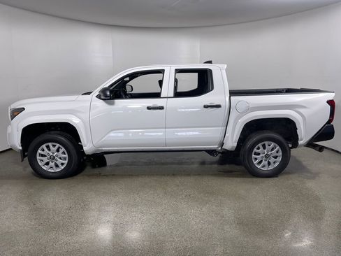 New 2026 Toyota Tacoma SR image 6