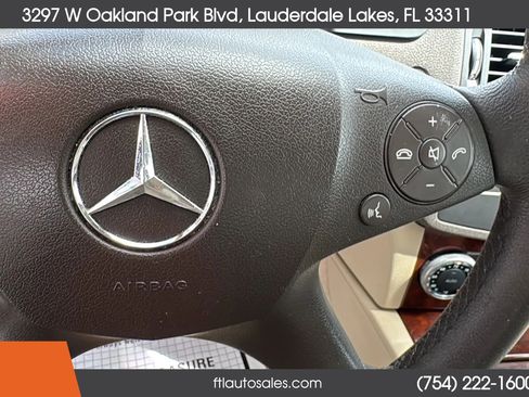 Used 2011 Mercedes-Benz C 300 Sedan image 52