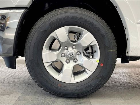 New 2026 RAM 1500 Big Horn AWD/4WD image 14