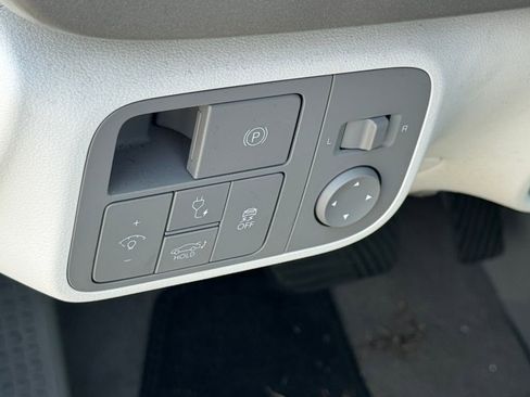 Used 2024 Hyundai Ioniq 6 SEL RWD image 9