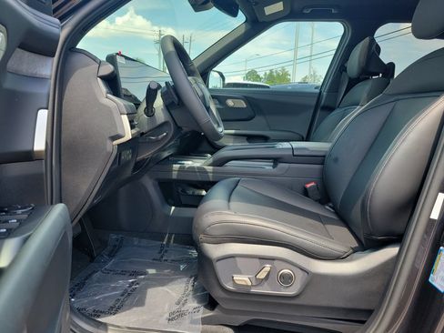 New 2027 Kia Telluride S w/ Towing Package FWD image 5