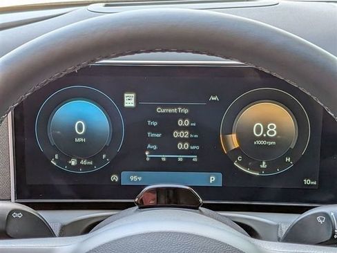 New 2026 Hyundai Tucson Limited image 8