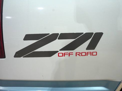 Used 1997 Chevrolet Silverado 1500 4x4 Extended Cab image 25