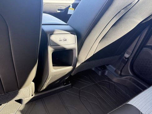 New 2025 Chevrolet Trax LT w/ Driver Confidence Package image 35