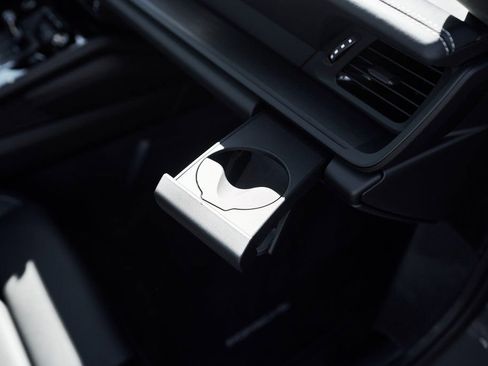 Used 2025 Porsche 911 Carrera 4 GTS w/ Premium Package image 33