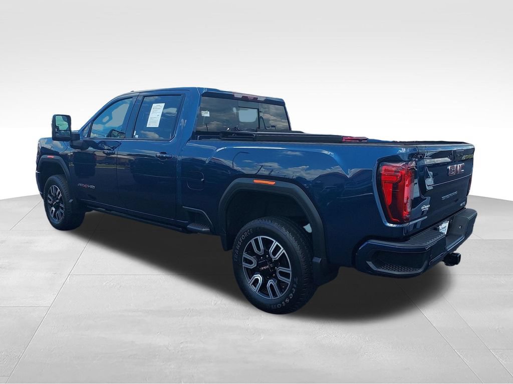 Used 2022 GMC Sierra 2500 AT4 w/ AT4 Premium Plus Package AWD/4WD image 3