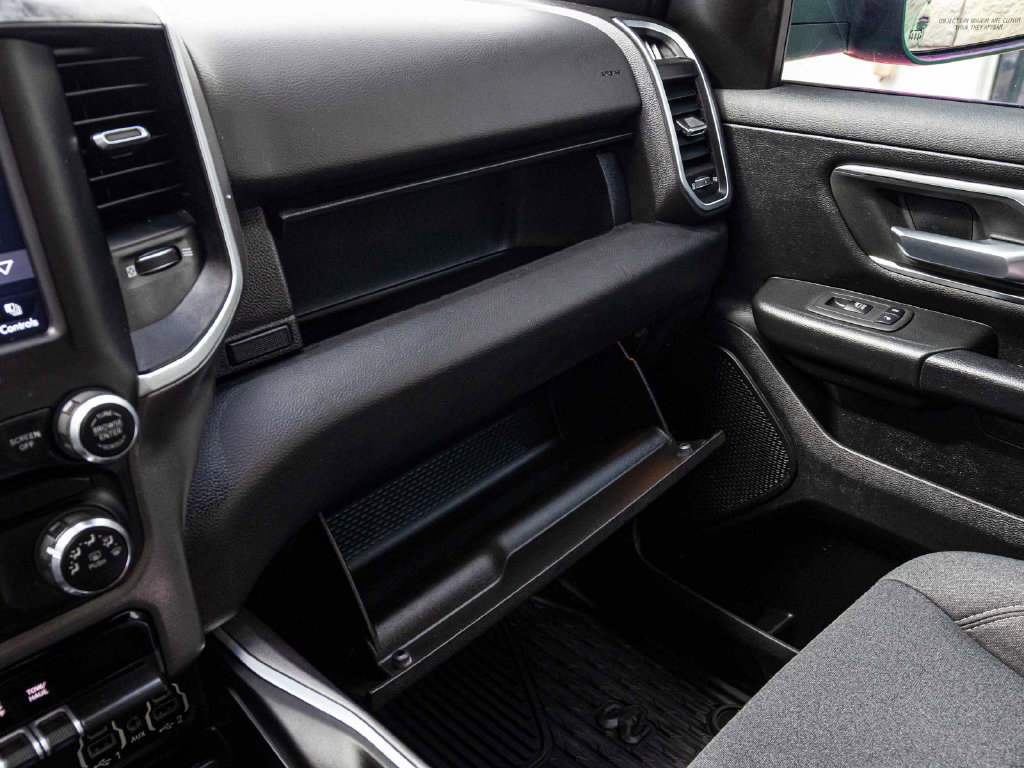 Used 2019 RAM 1500 Big Horn AWD/4WD image 19