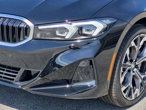 New 2026 BMW 330i Sedan w/ Premium Package RWD image 9