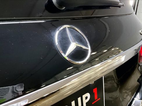 Used 2025 Mercedes-Benz Maybach GLS 600 4MATIC image 31