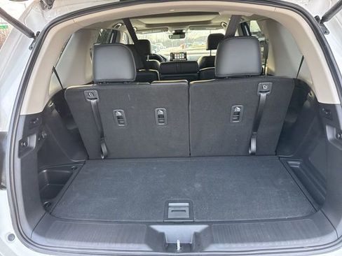 Certified 2025 Honda Pilot Elite image 7