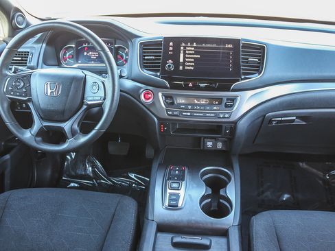 Used 2022 Honda Pilot Sport image 14