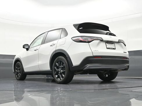 Used 2024 Honda HR-V Sport image 24