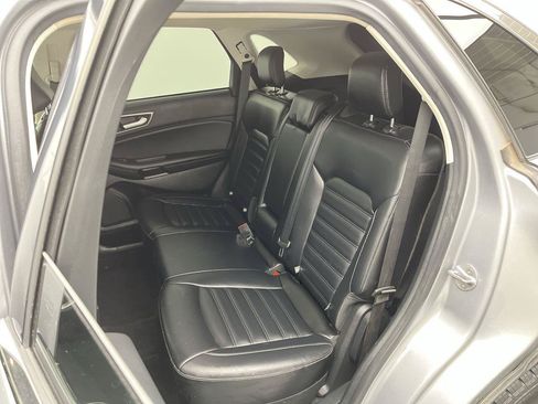 Used 2023 Ford Edge SEL AWD/4WD image 11