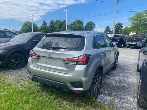 Used 2024 Mitsubishi Outlander Sport SE AWD/4WD image 5