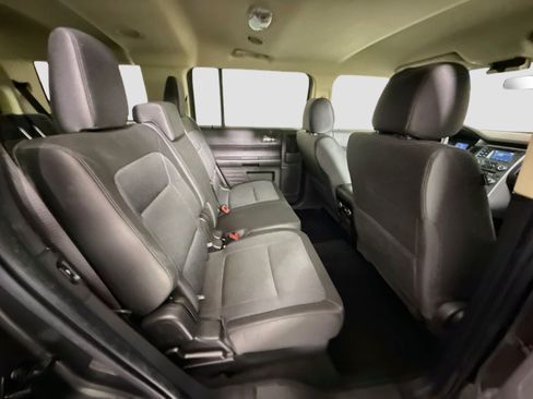Used 2019 Ford Flex SE FWD image 26