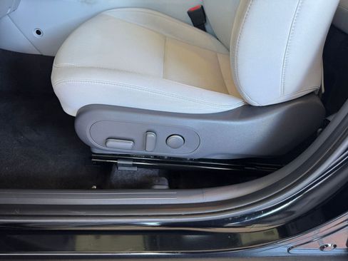 Used 2025 Hyundai Kona SEL image 23