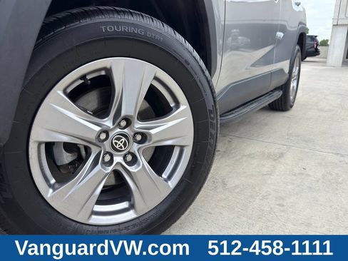 Used 2023 Toyota RAV4 XLE w/ Convenience Package FWD image 4